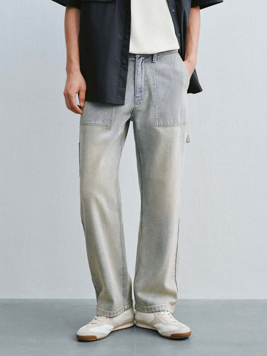 Weite Baumwoll-Jeans mit zweifarbigen aufgesetzten Taschen