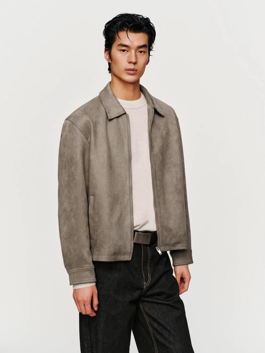 Jacket in taupe suede-like material by Urban Revivo Fashion, zip-front with collared neckline.