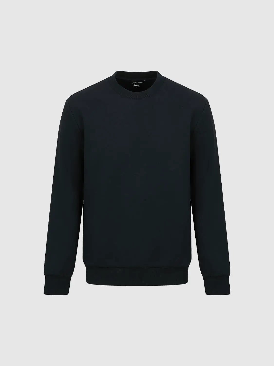 Sweatshirt by Urban Revivo Fashion in black with ribbed cuffs and hem