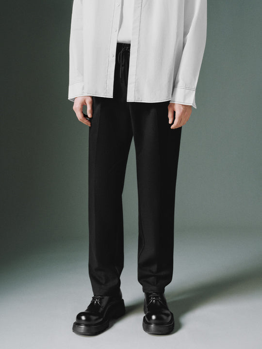 Pantalones rectos con cordón