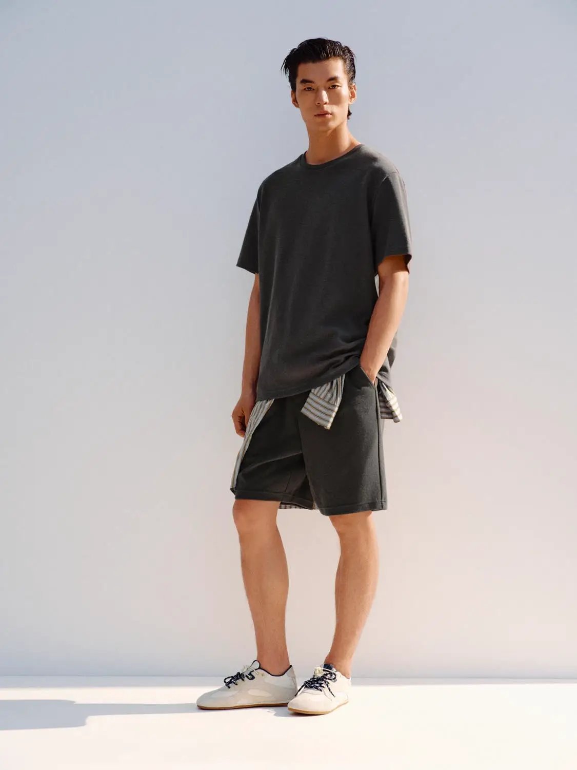 Elastic drawstring waist cotton-blend shorts by Urban Revivo Fashion in charcoal gray