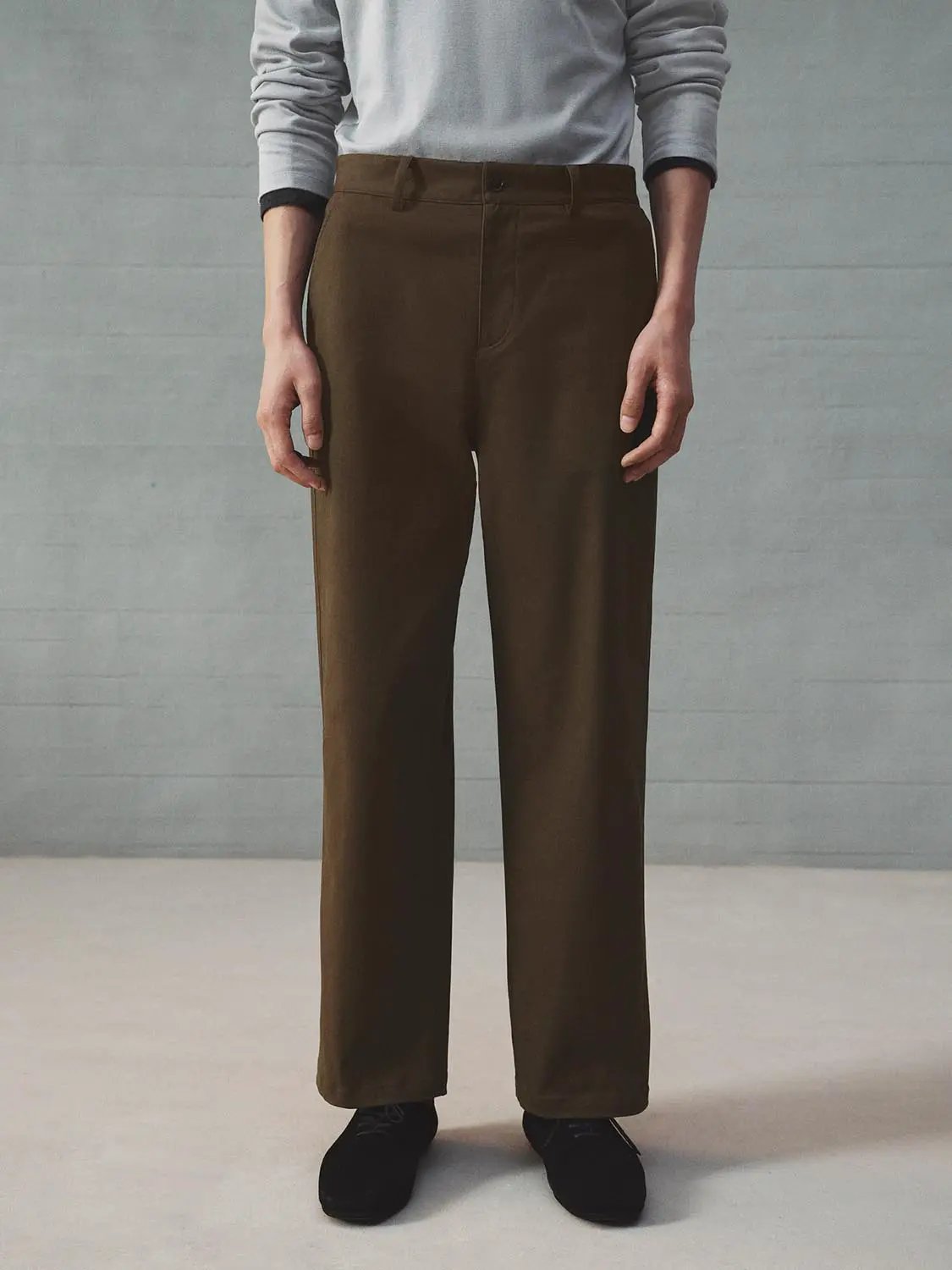 Straight-Leg Pants by Urban Revivo Fashion in olive-brown, full-length style