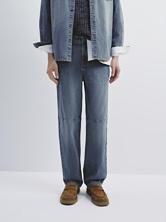 Jeans larghi e comodi a gamba larga