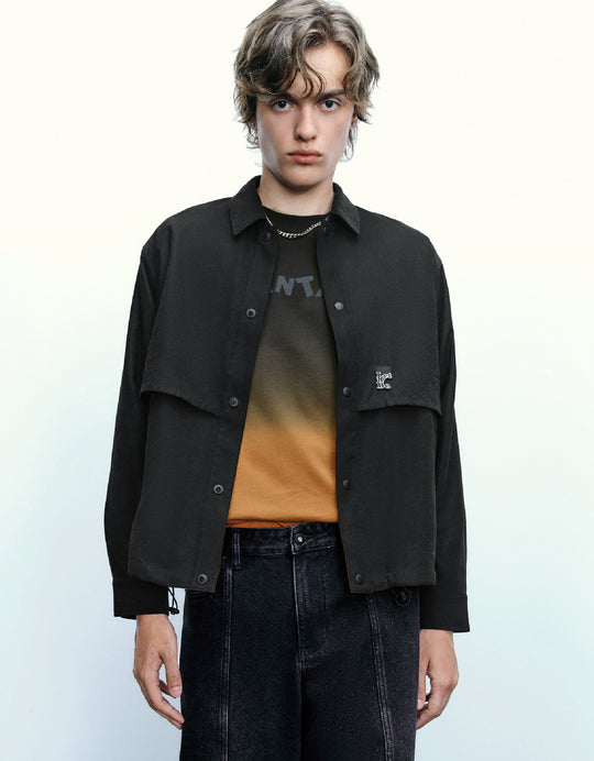 Zwangsjacke mit Druckknöpfen