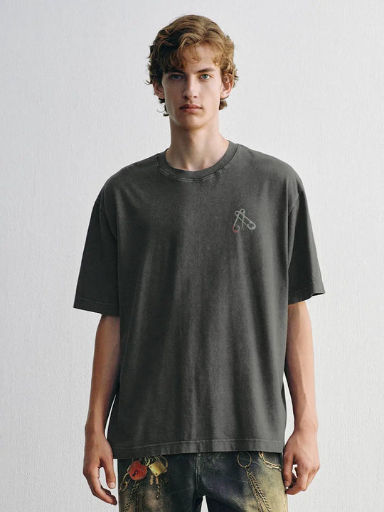 T-shirt oversize in cotone slavato, con spalle scese e scollo rotondo