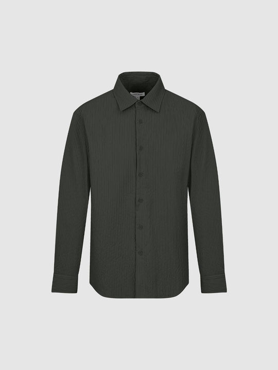 Camicie larghe stropicciate