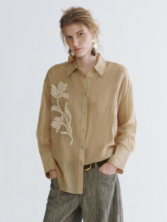 Chemise oversize en ramie à broderies florales