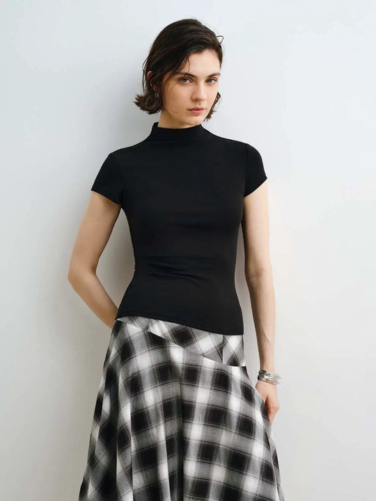 Modal Knit Fabric With Smooth Finish And Medium-Weight Silhouette Everyday T-Shirts
