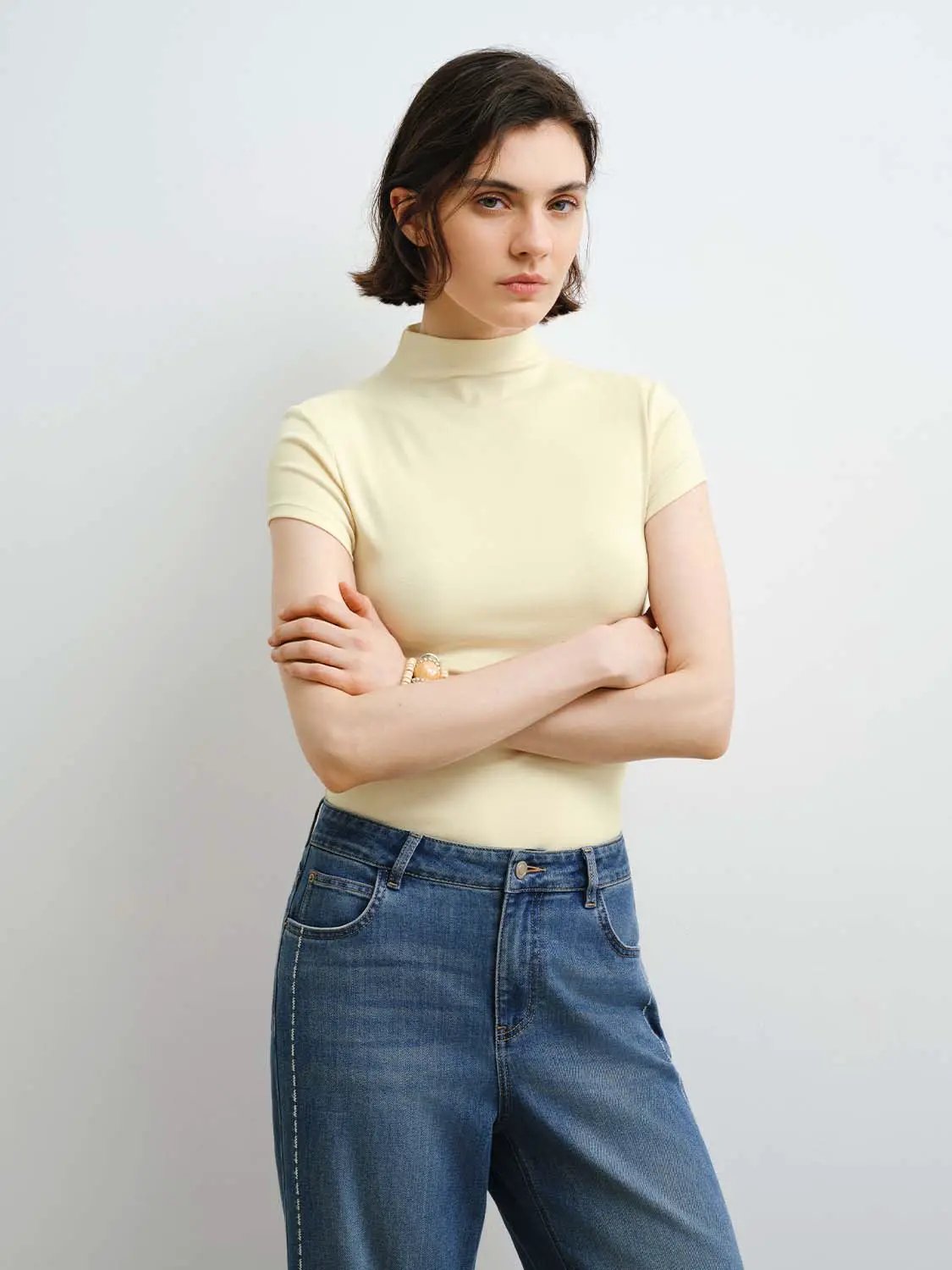 Modal knit T-shirt, light beige, mock-neck short-sleeve, medium-weight
