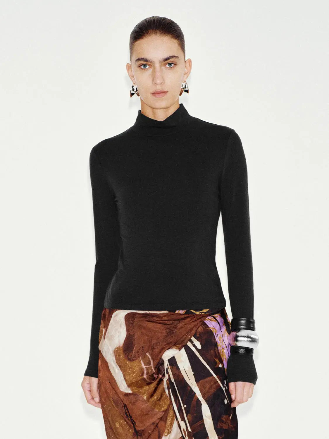 T-Shirt black long-sleeve turtleneck by Urban Revivo Fashion