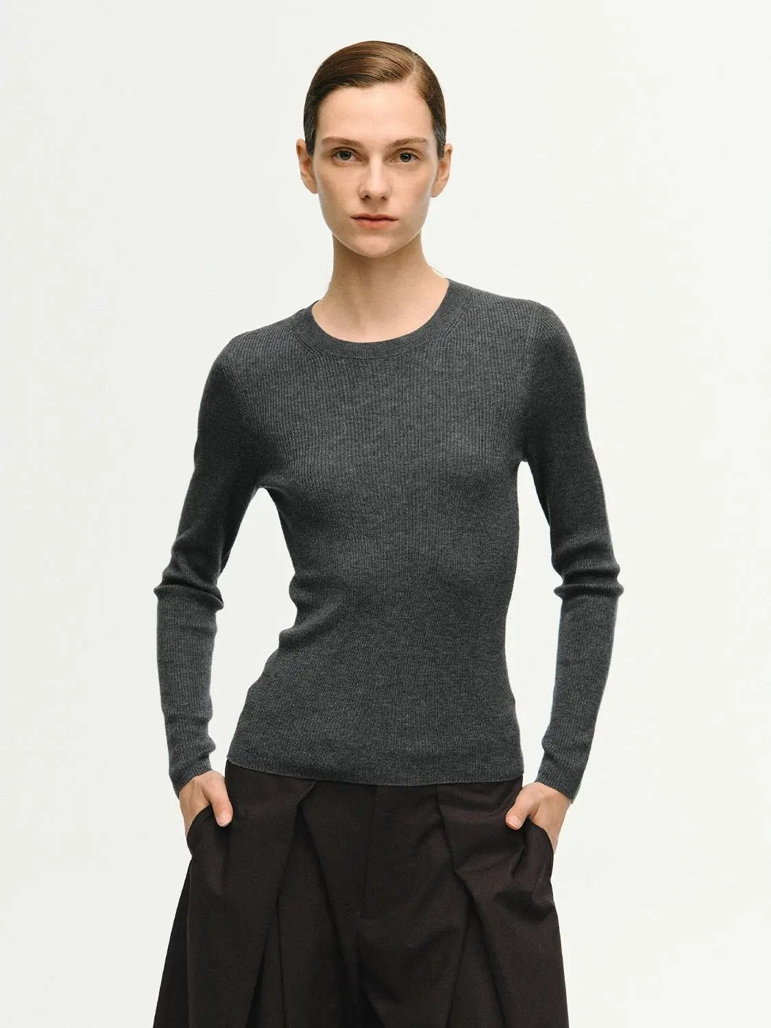 Ribbed fitted long sleeve crew-neck knit T-shirt in charcoal grey