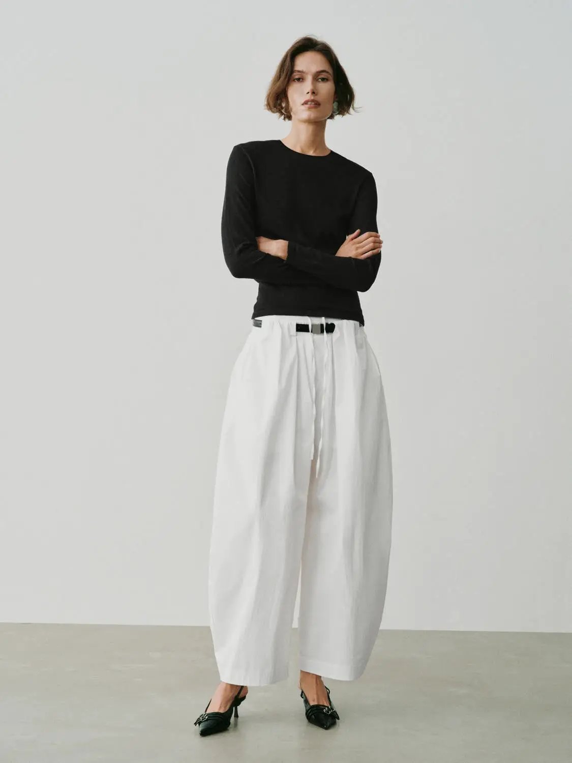 Knit T-Shirt by Urban Revivo Fashion, black knitted top.