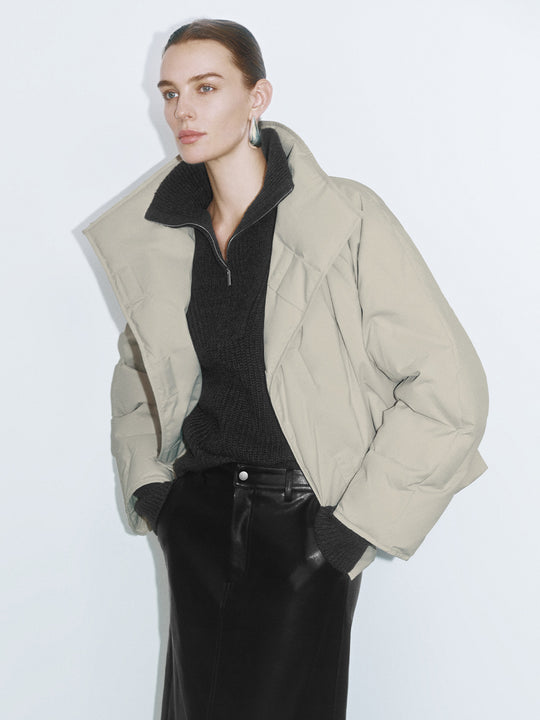 Lockere Daunenoberbekleidung