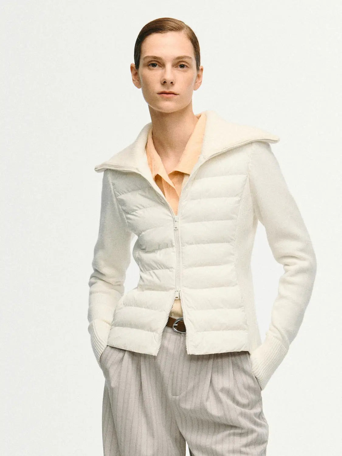 Padded jacket, off-white quilted zip-front with a soft sherpa collar