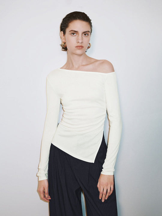 Enge T-Shirts mit einer Schulter