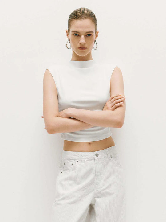 Cotton Plain Knit With Stable Stretch And Minimalist Silhouette And Clean Finish T-Shirts