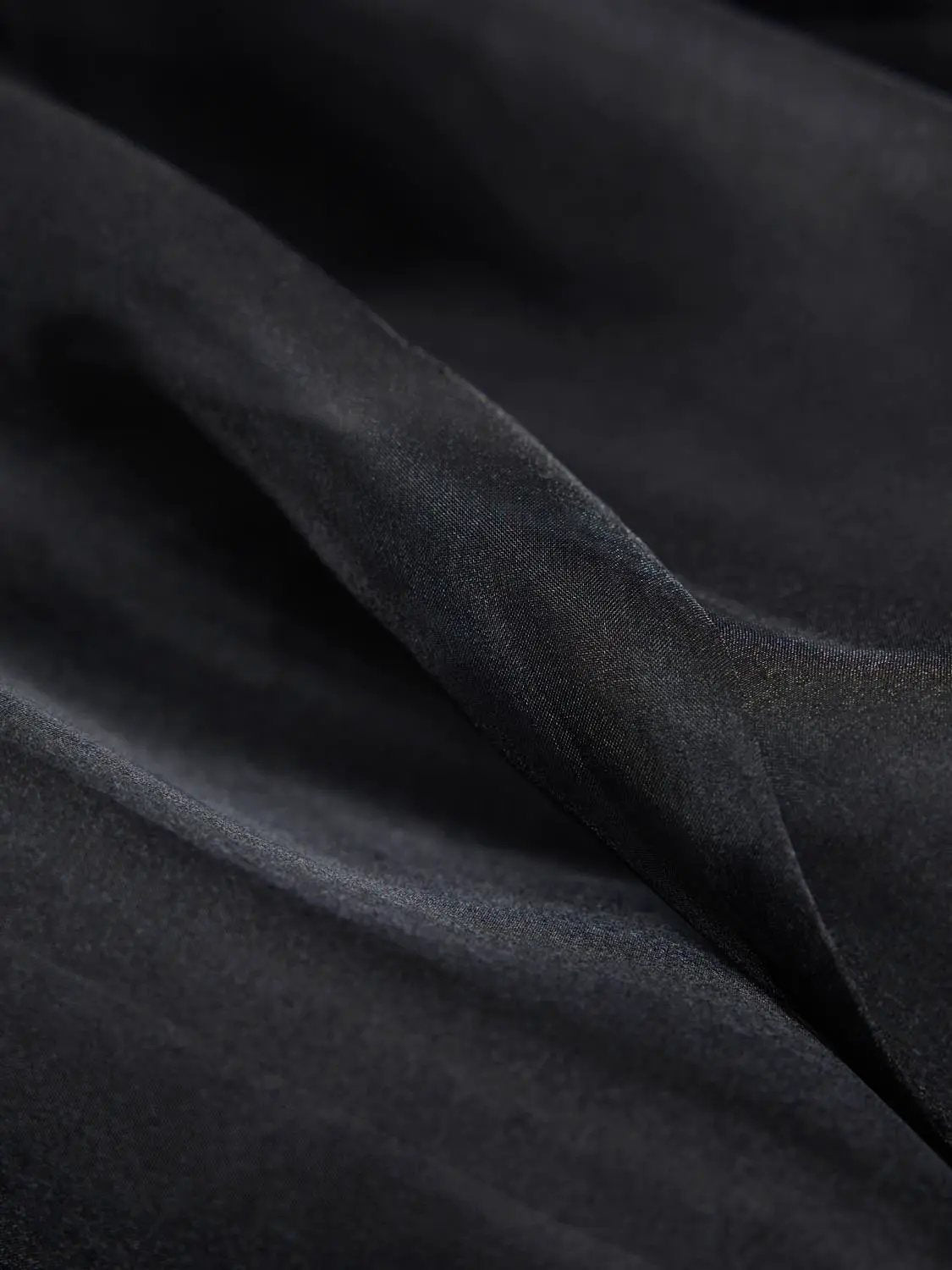 High waist irregular-hem flared midi mesh skirt in black
