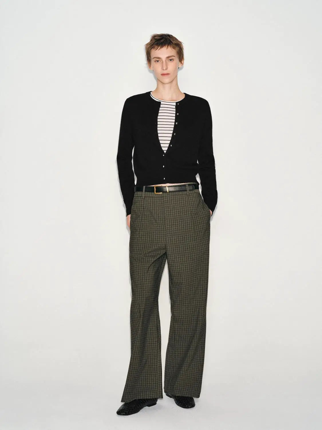 Wide-leg high-waist pants in olive-green plaid by Urban Revivo Fashion.