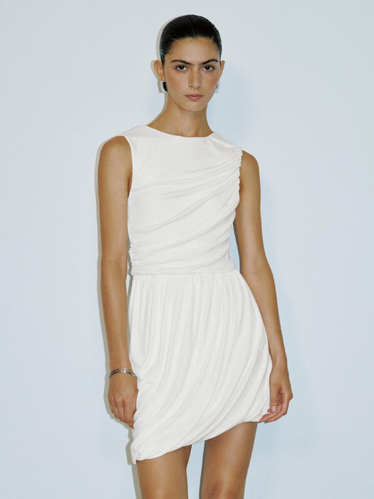 Gerüschte ärmellose gerade Kleider