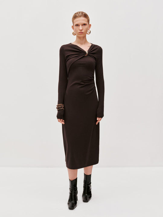 Vestidos midi rectos asimétricos drapeados