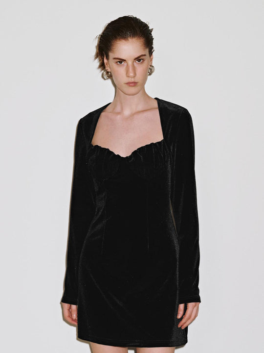 Langärmlige, geflochtene, eng anliegende Midi-Kleider