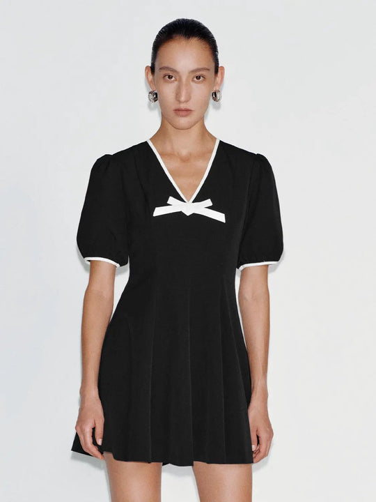 Classic Black A-line Pleated Midi-Length Dress