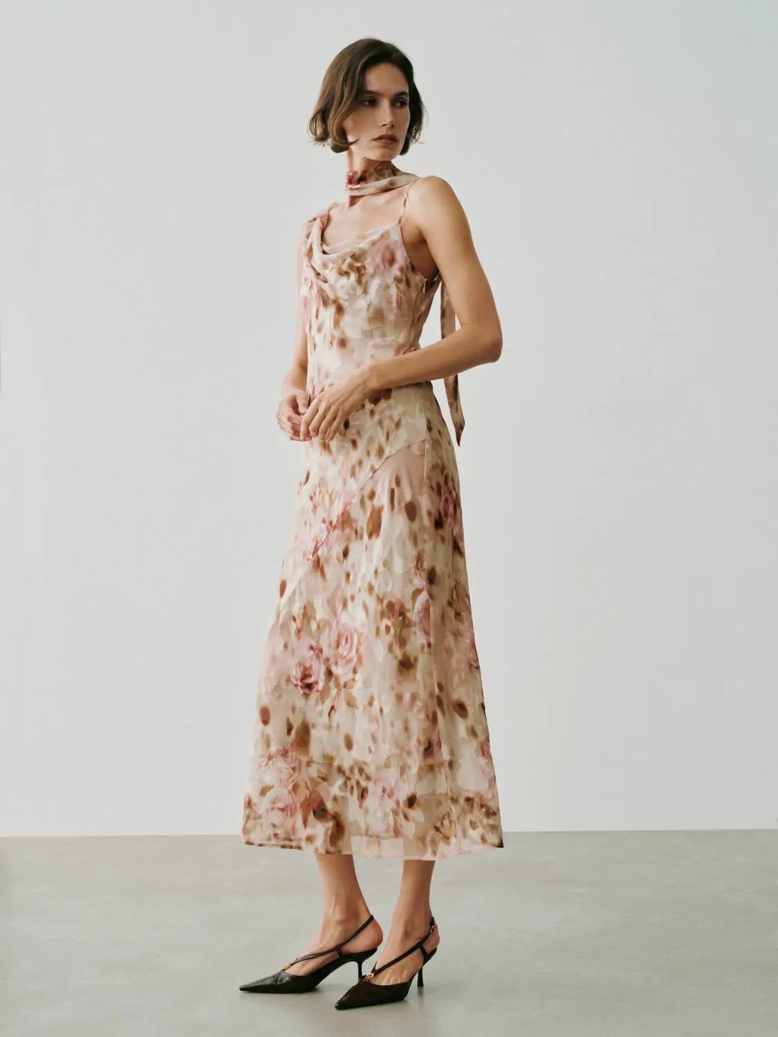 Soft Romantic Floral Print H-line Maxi Dress in blush tones with spaghetti straps