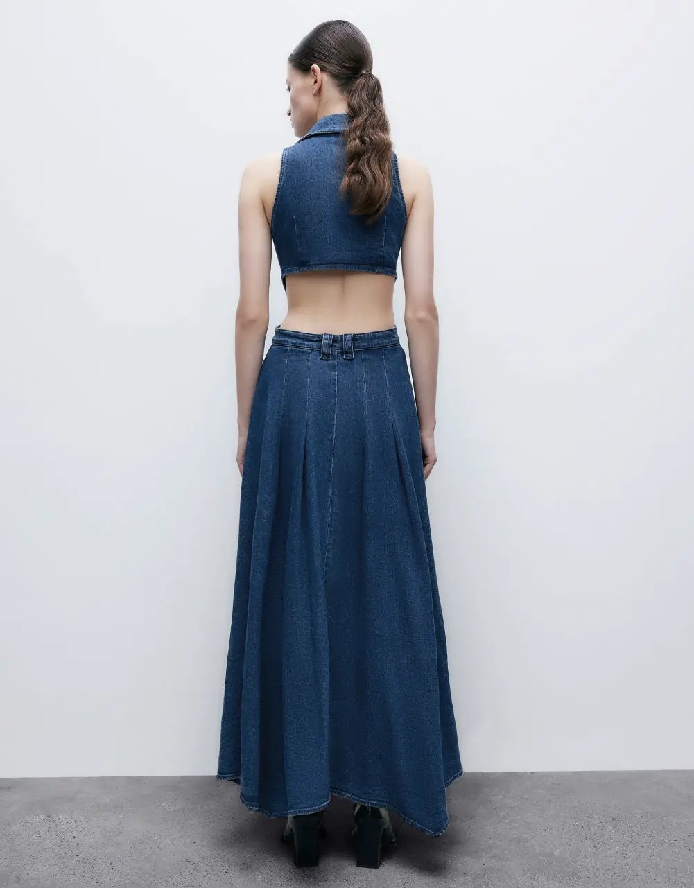 Cut-Out Sleeveless Lapel Denim Dress by Urban Revivo Fashion