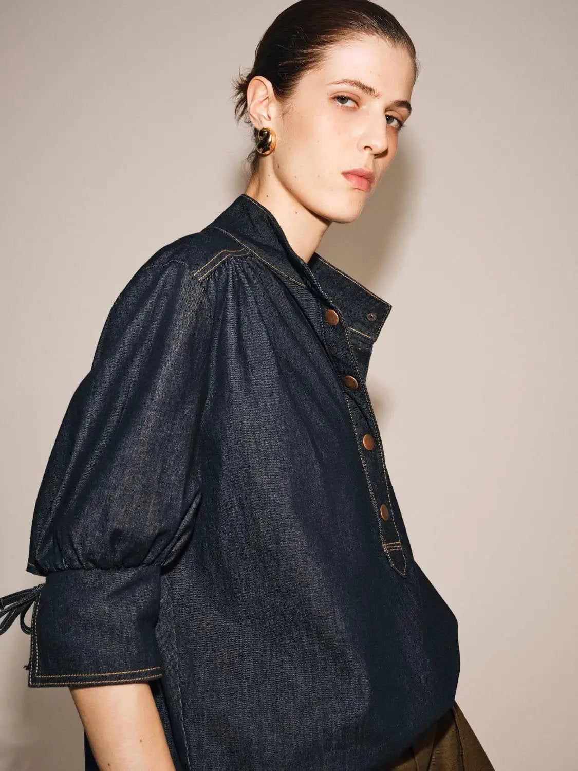 Vintage Indigo Denim Button-front Stretch Shirt by Urban Revivo Fashion