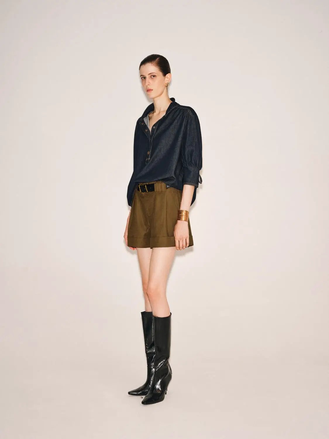 Vintage Indigo Denim Button-front Stretch Shirt by Urban Revivo Fashion