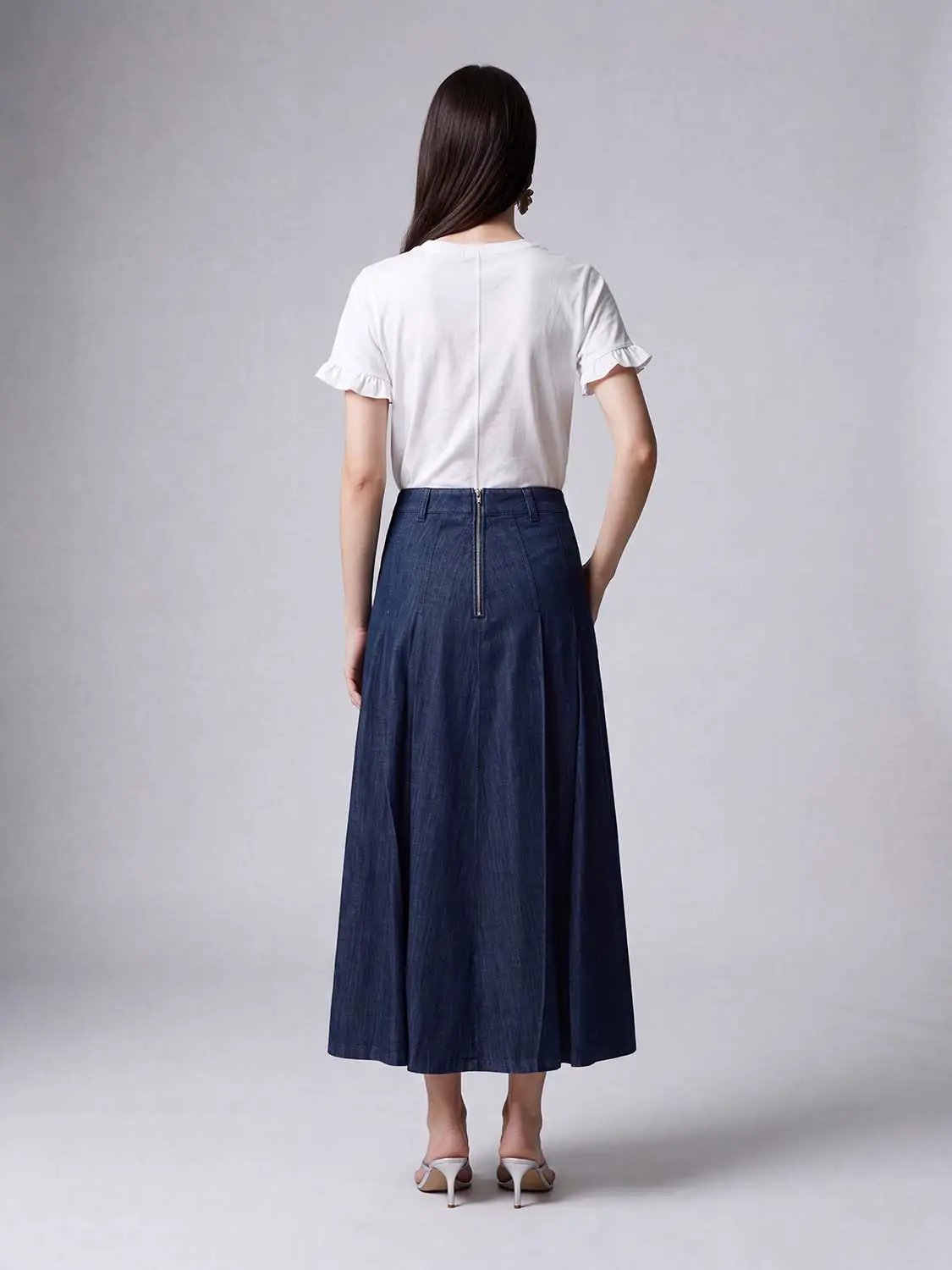 Denim Skirt by Urban Revivo Fashion in dark blue denim with back zipper.