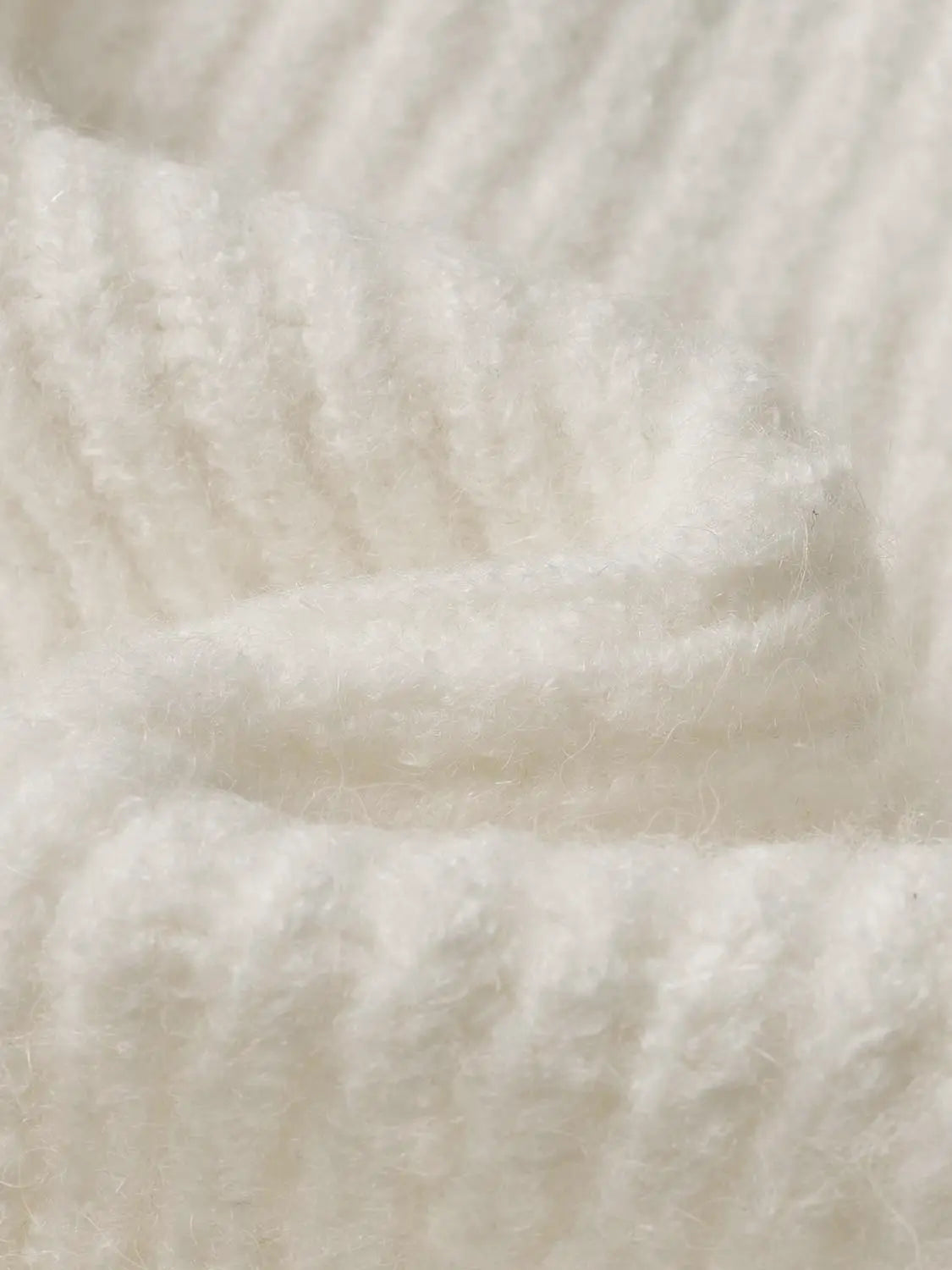 Knit T-Shirt fabric in white with soft knitted texture