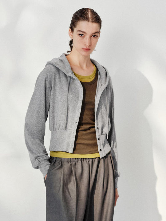 Chaquetas con capucha y cintura ajustada