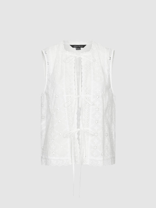 Lace-Up Sleeveless Overhead Shirts