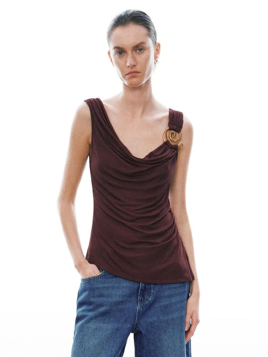 T-Shirts mit Wasserfallausschnitt und gerafften Ärmellöchern