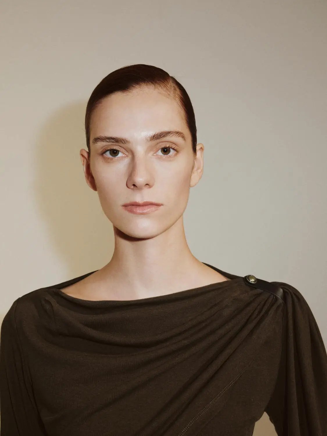 Draped One-Shoulder Long Sleeve Blouse by Urban Revivo in dark olive.