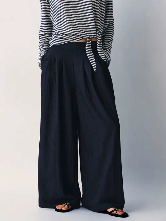 Wide Leg Pleated Pants