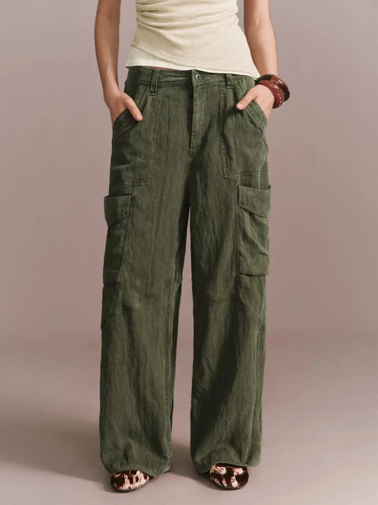 Patch Pocket Straight Leg Cargo Pants With Durable Construction