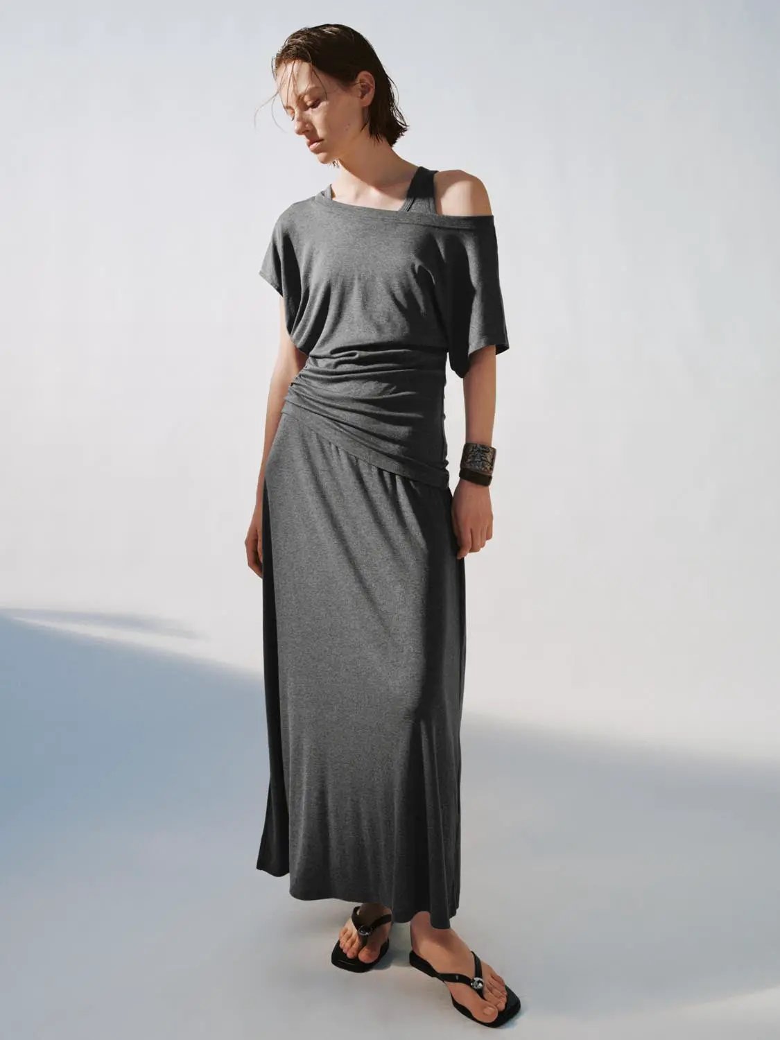 Urban Revivo Fashion boat-neck strappy draped straight midi dress in gray