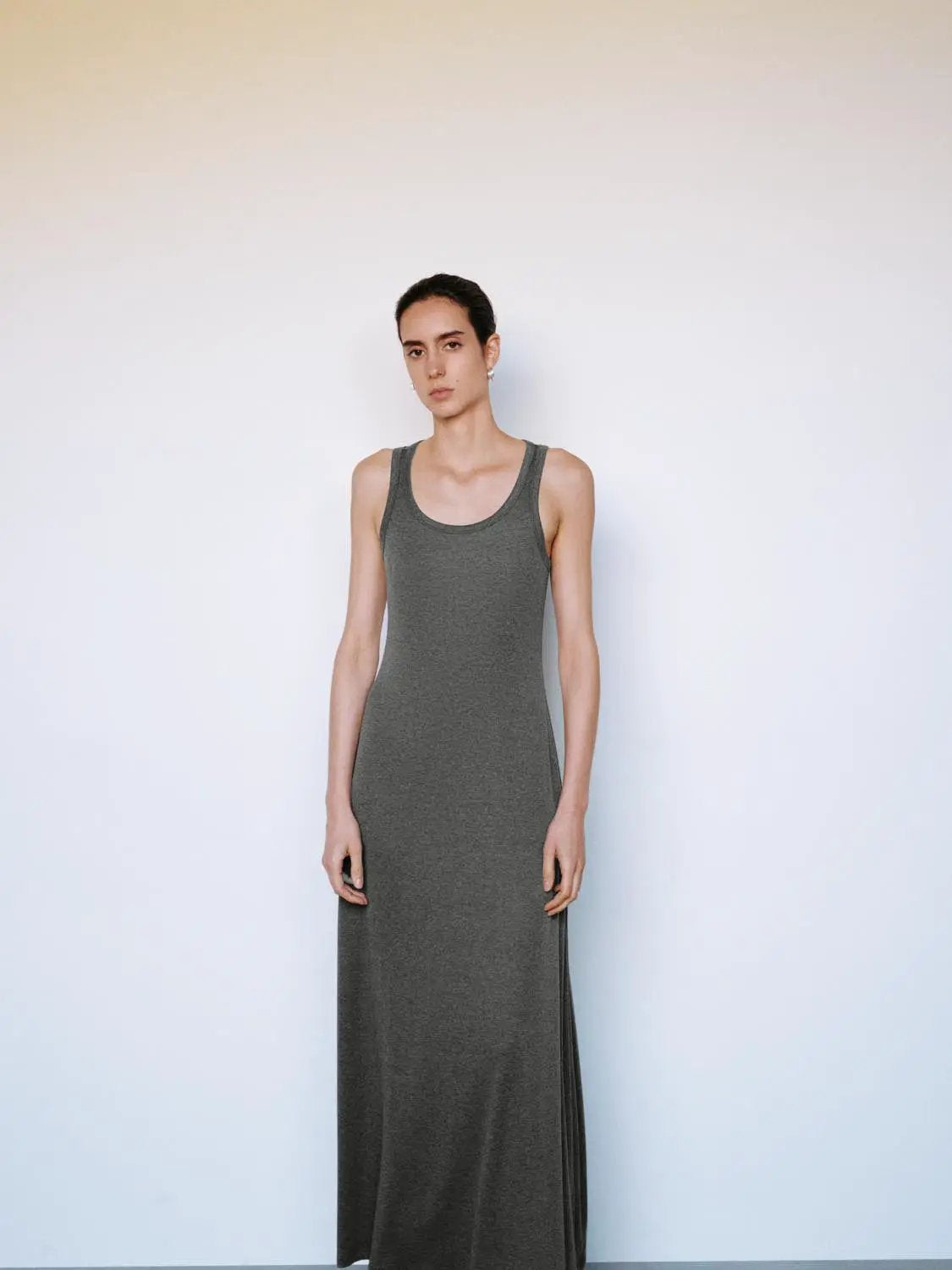 Ruched wrap crew neck long sleeve midi dress in gray knit fabric