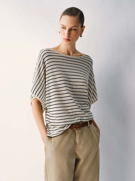 T-shirt in maglia a righe con scollo a barca e vestibilità ampia