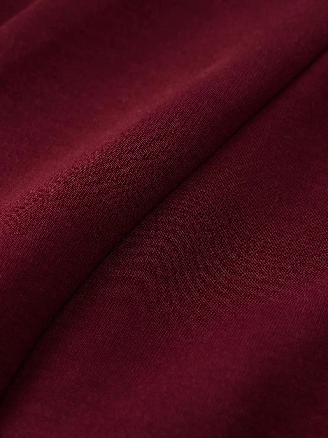 Urban Revivo Fashion V Neck Zip Front Fitted Waist Cropped Jacket in burgundy knit fabric close-up