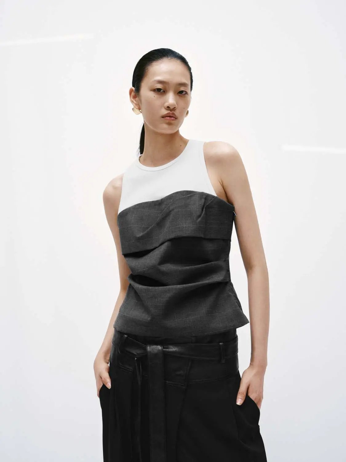 Urban Revivo 2in1 Layered Ruched Tank Top, white and charcoal two-tone sleeveless top