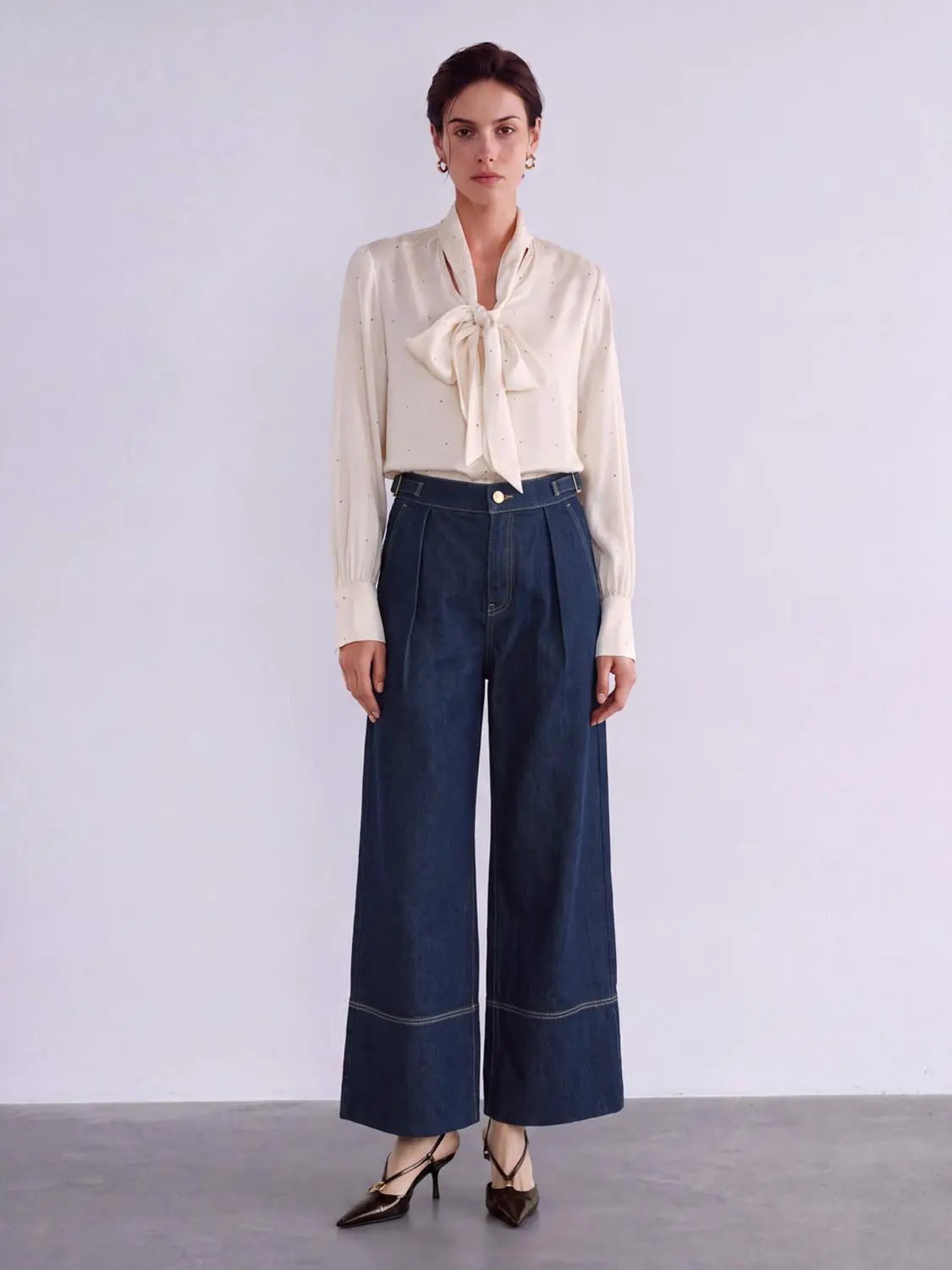 Jeans by Urban Revivo Fashion, dark denim, high-waisted wide-leg style.