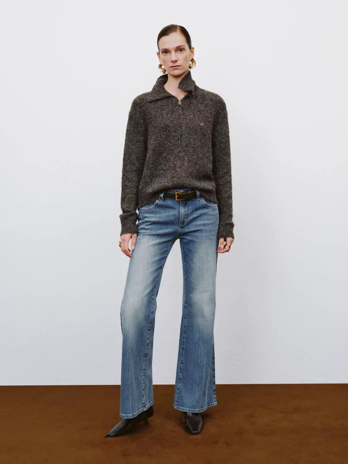 Jeans by Urban Revivo Fashion, light-wash denim in a wide-leg fit