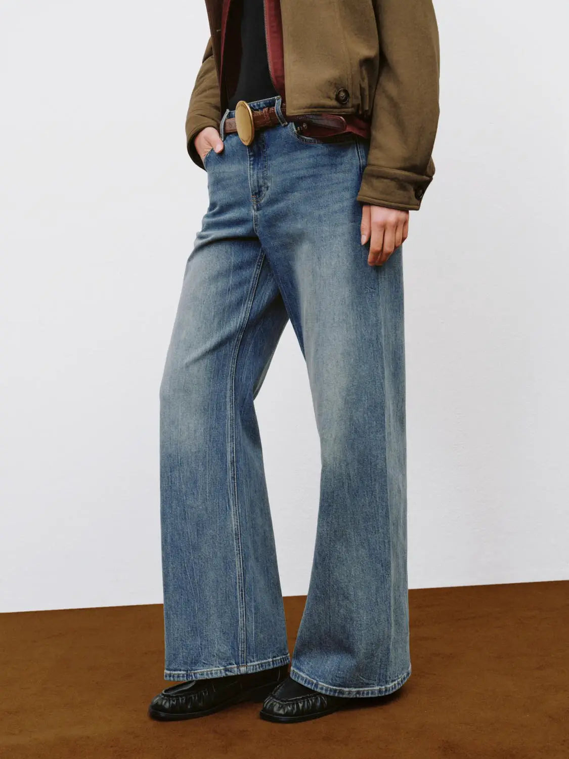 Jeans blue denim wide-leg style by Urban Revivo Fashion