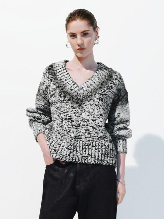 Thick V-Neck Knitted T-Shirts