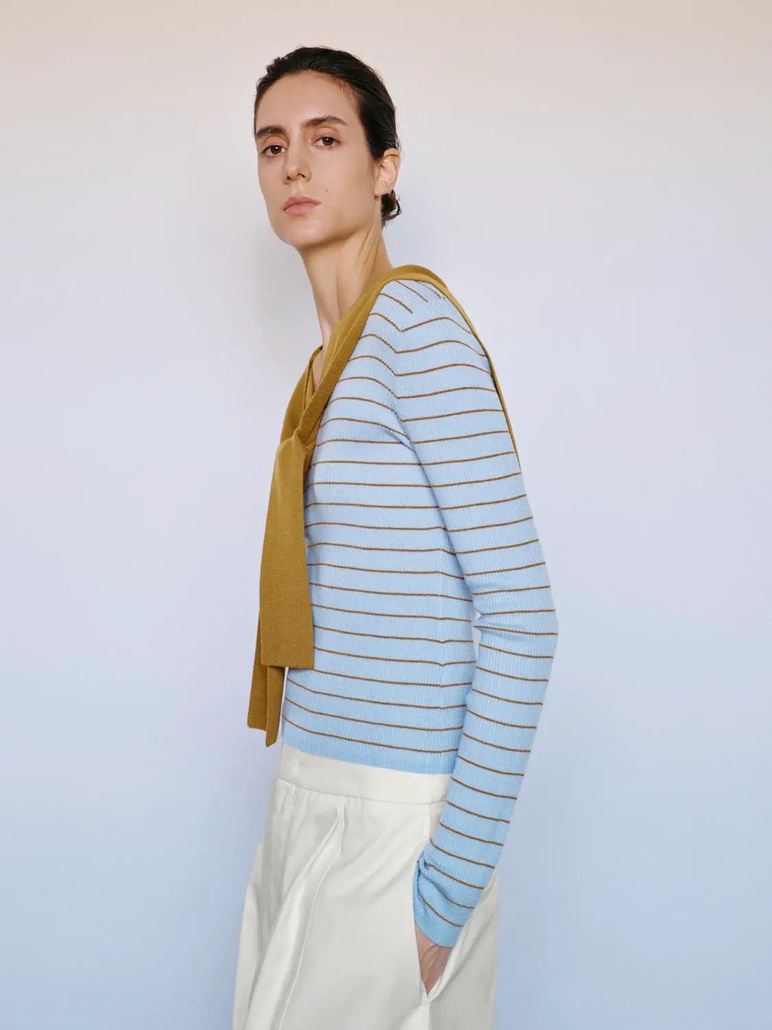 Striped Shawl Fitted V-neck Long Sleeve Knit T-shirt, light blue with brown stripes, Urban Revivo Fashion