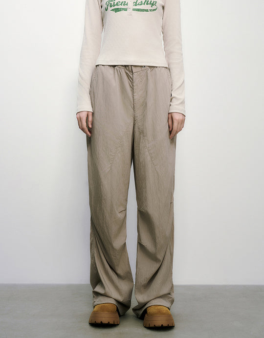 Pantalones anchos con cintura con cordón