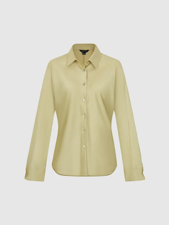 Chemise unie à manches longues, col chemise et boutonnage devant